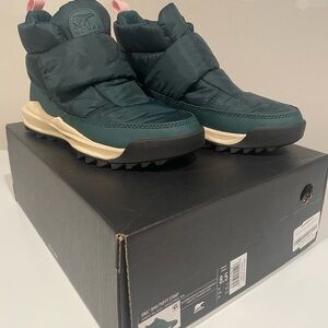 Sorel Women's Ona RMX Puffy Strap Boots 8.5